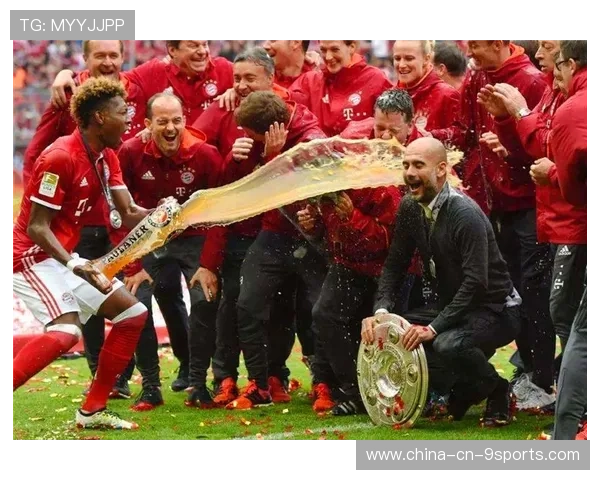 德甲锋线分散带来多点进攻战略的成功样例